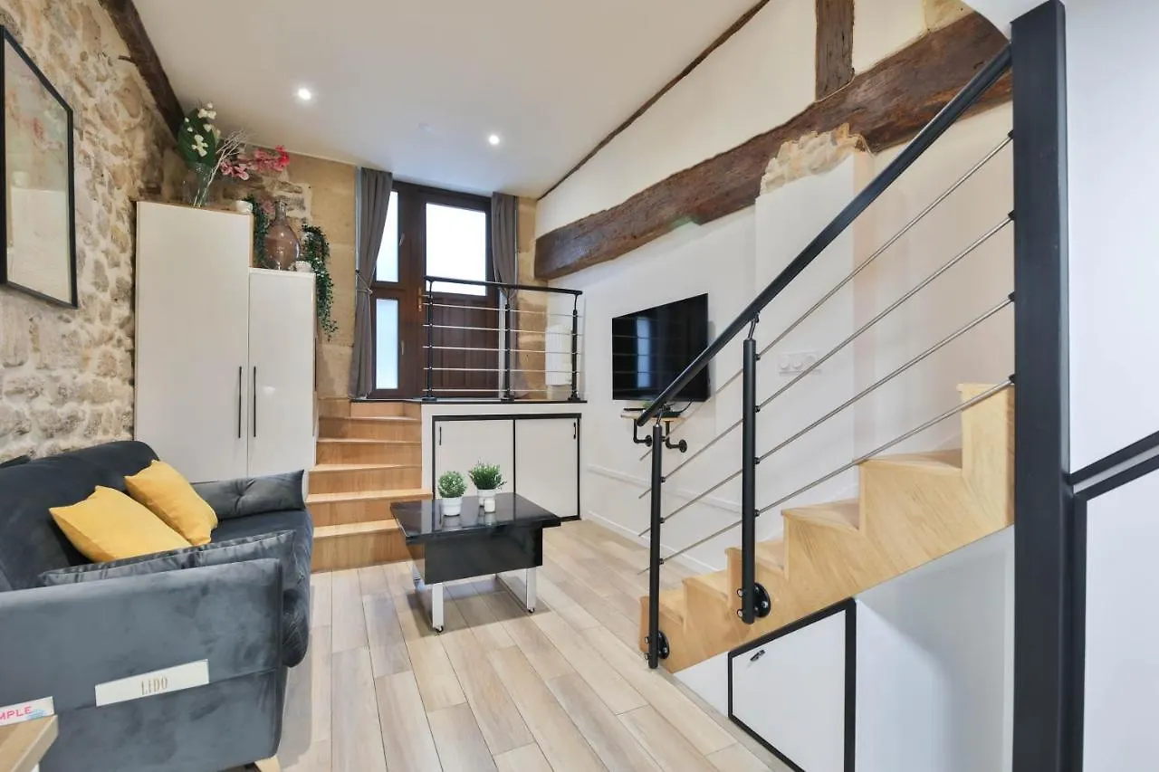 Bed and Breakfast New Modern Saint Germain Latin Quarter París 0*,  Francia