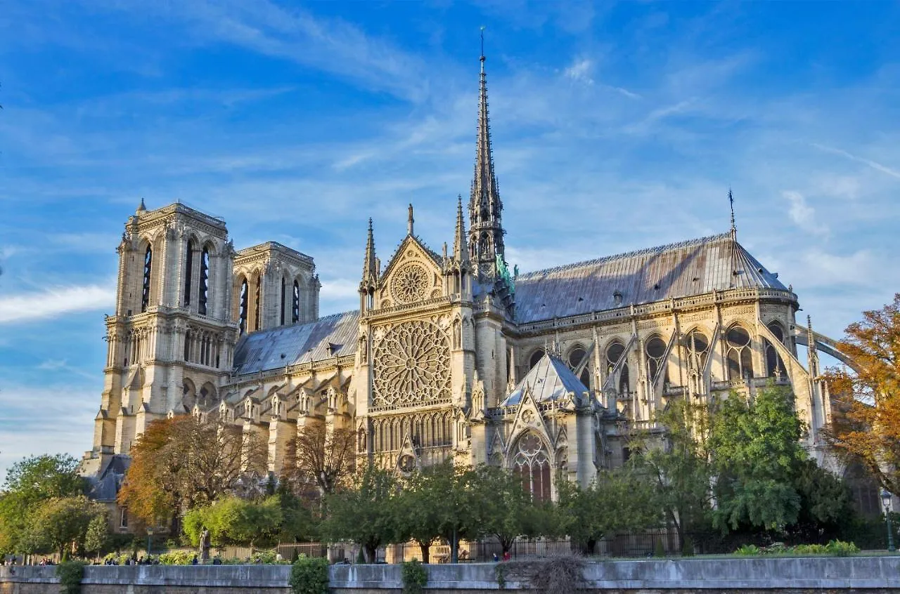 Bed and Breakfast New Modern Saint Germain Latin Quarter París Francia