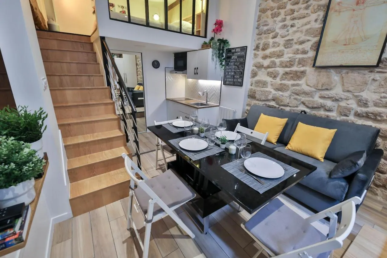 New Modern Saint Germain Latin Quarter Bed & Breakfast Paris